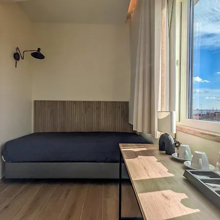 Infante Santo - 4*