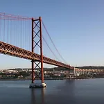 Infante Santo - فندق Lisboa