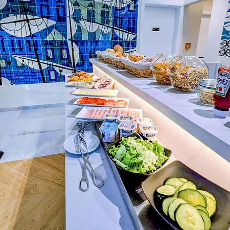 Infante Santo - Hotel Lisboa