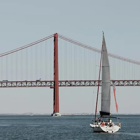 Hotell Infante Santo - 4*