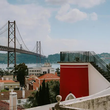 Hotell Infante Santo - 4*