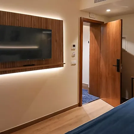 Infante Santo - 4* Lisboa