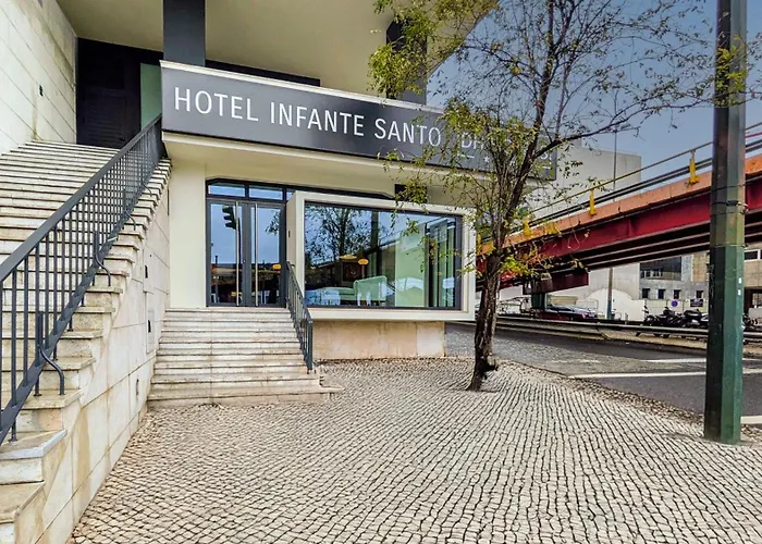 Infante Santo - Hotel 4*